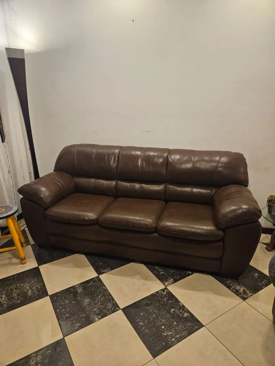 SOFÁ DE COURO MARROM CAFÉ - Foto 2