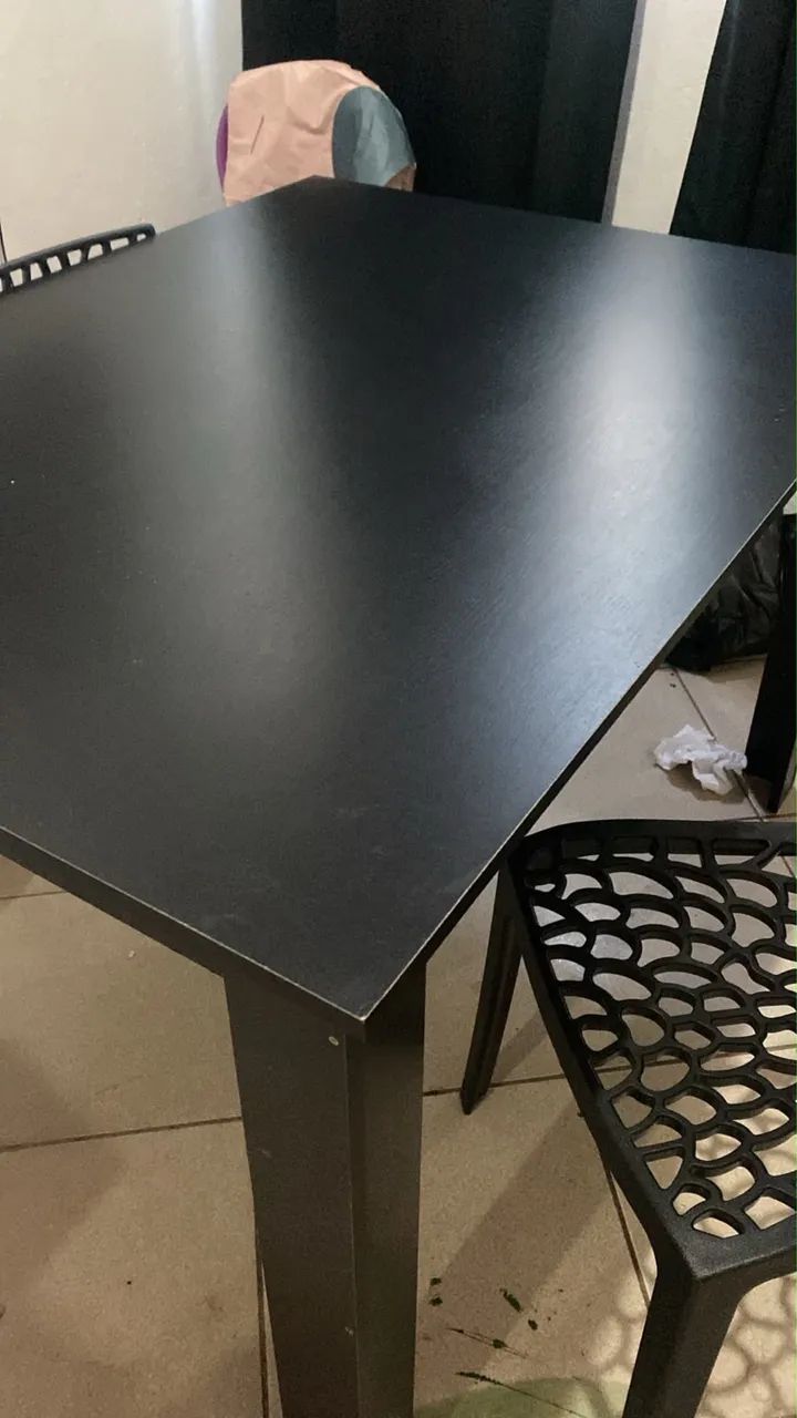 Mesa com duas cadeiras  - Foto 2