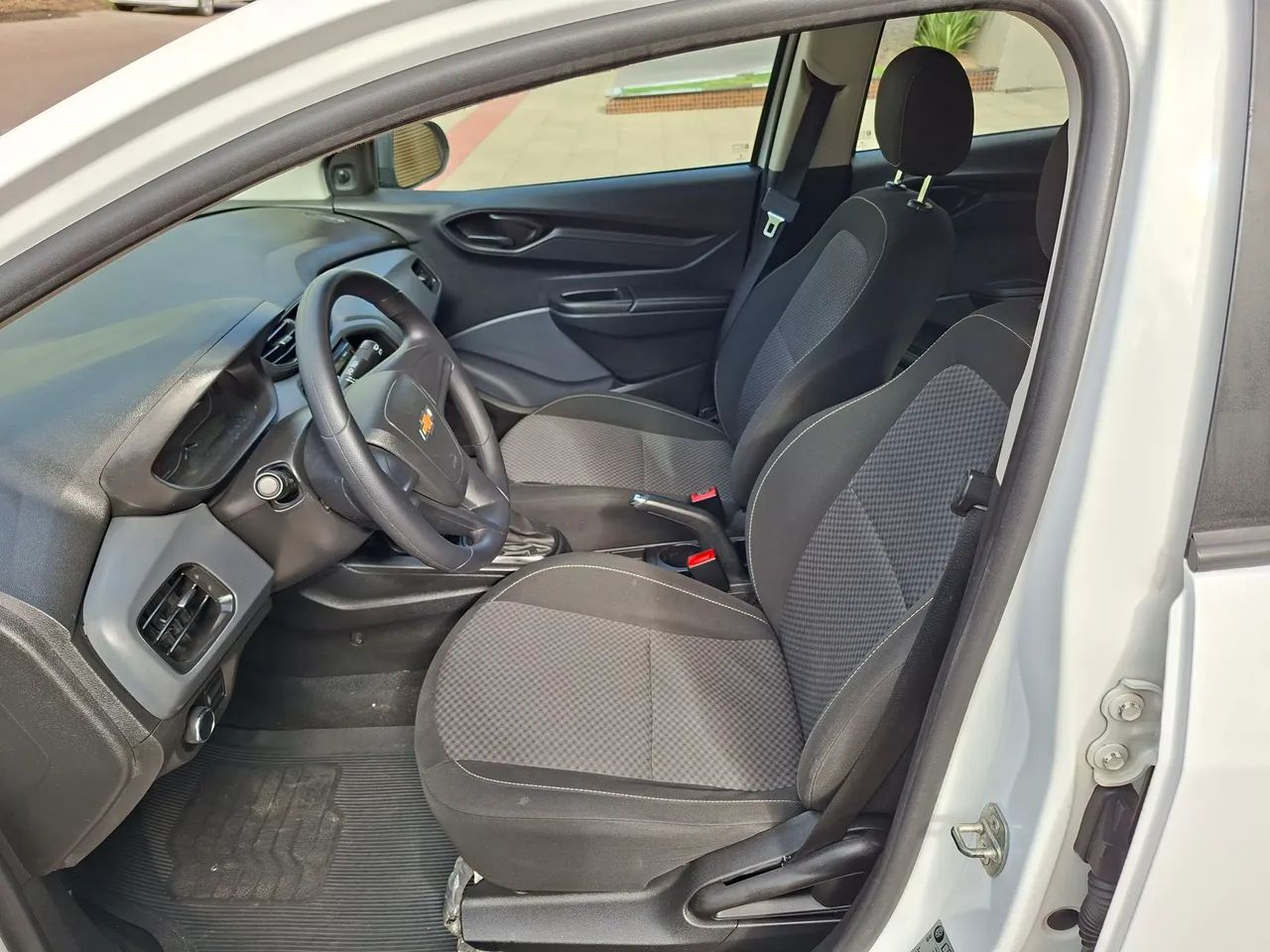 Chevrolet Joy Hatch 1.0 8V Flex 5P MEC 2020 - Foto 5