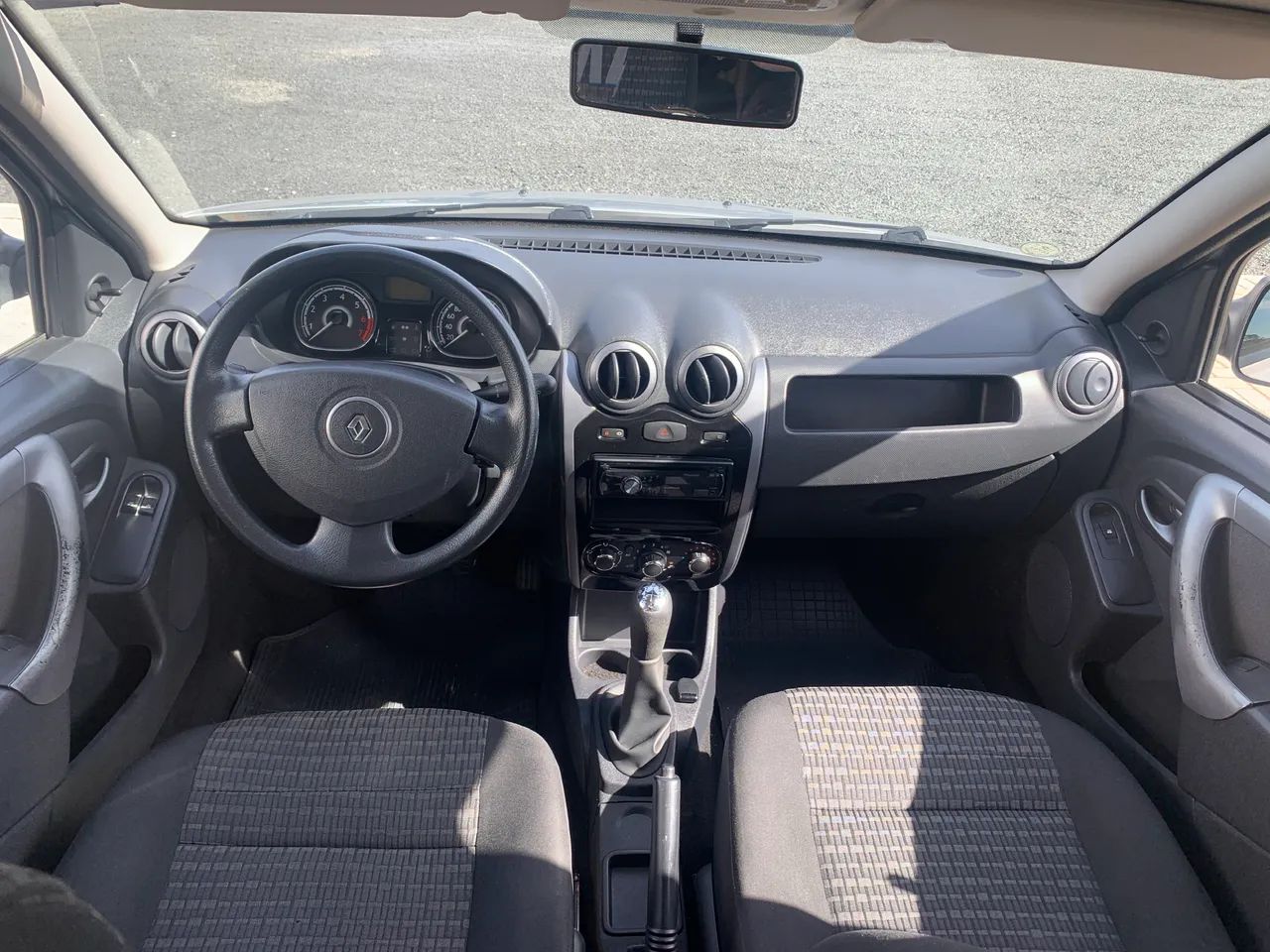 Renault Sandero Expression Hi-flex 1.0 16V 5P 2012 - Foto 2