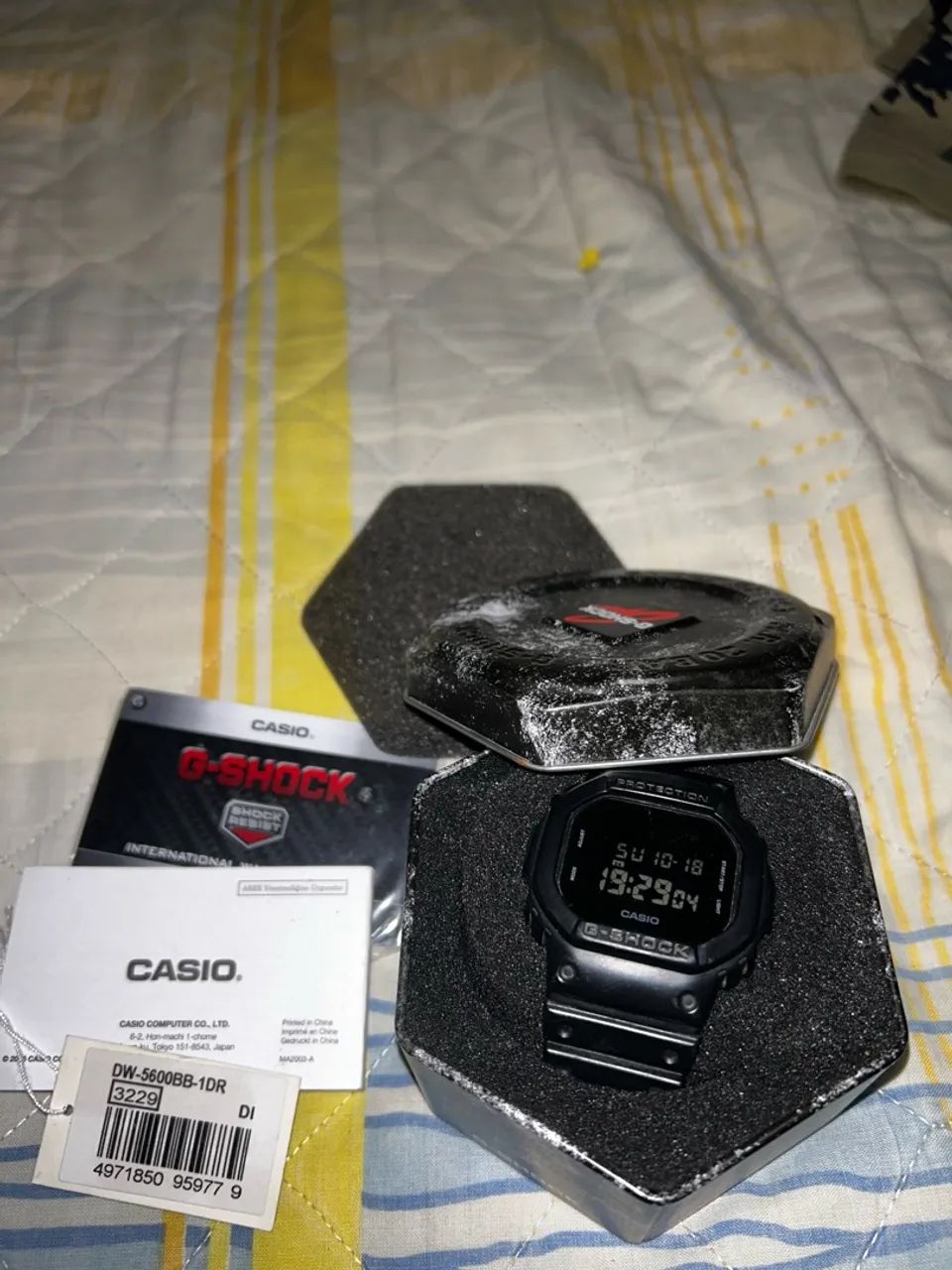 Relógio G Shock DW5600UBB1DR 