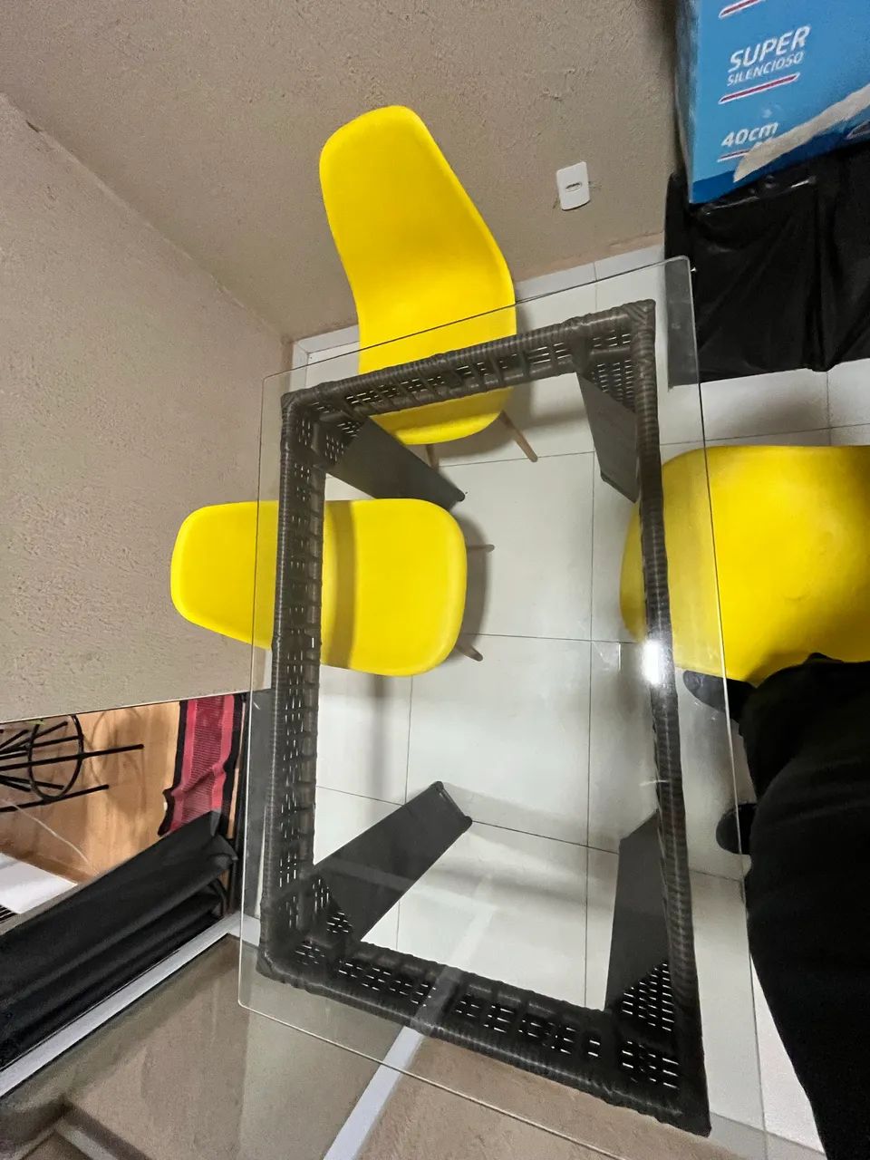 Mesa de vidro em junco  - Foto 4