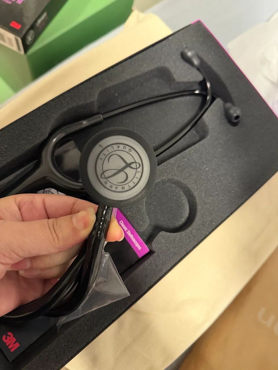 Estetoscópio Littmann Classic III Preto - Foto 3