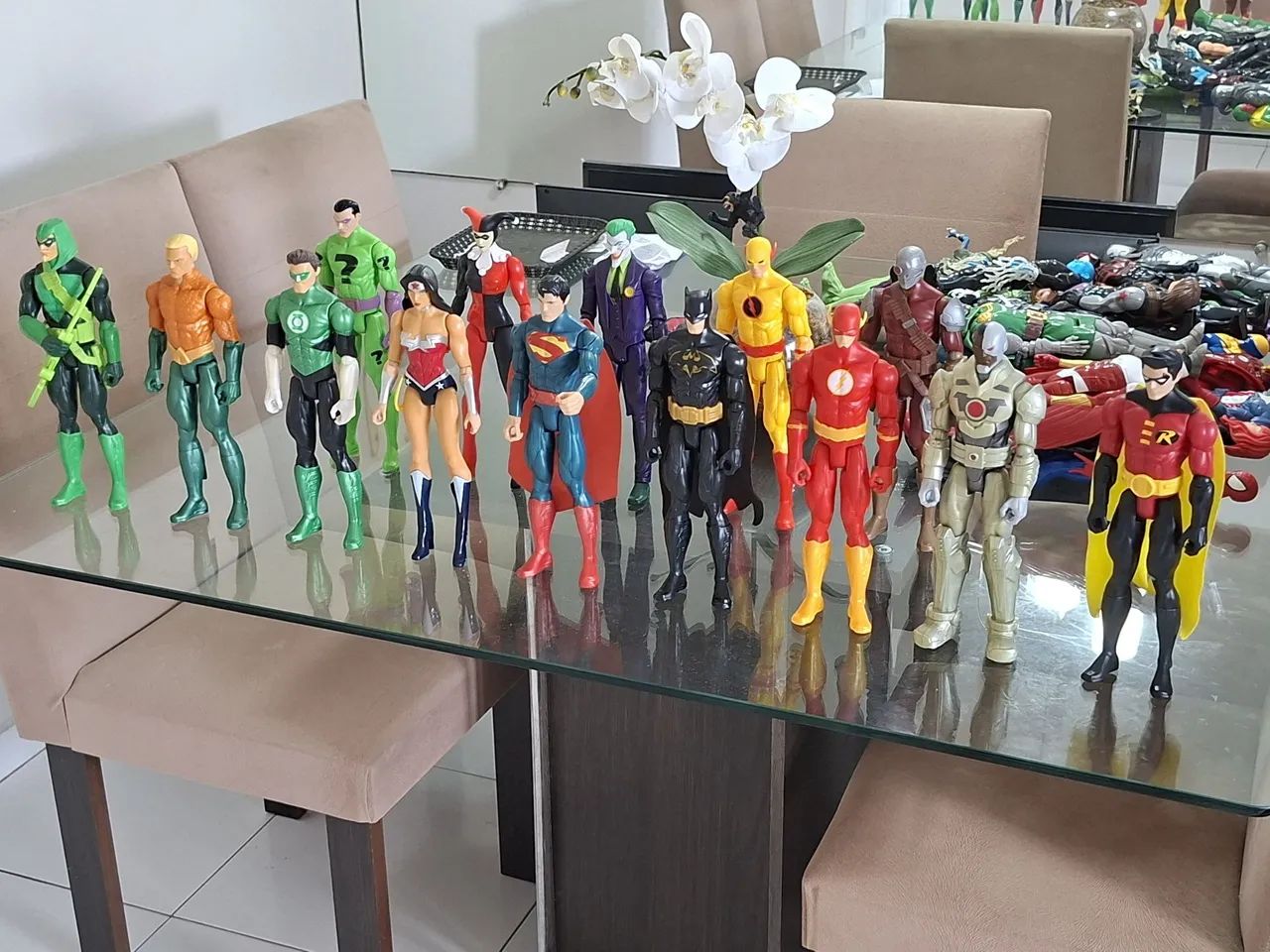 COLEÇÃO 35 BONECOS MARVEL e DC 30cm
