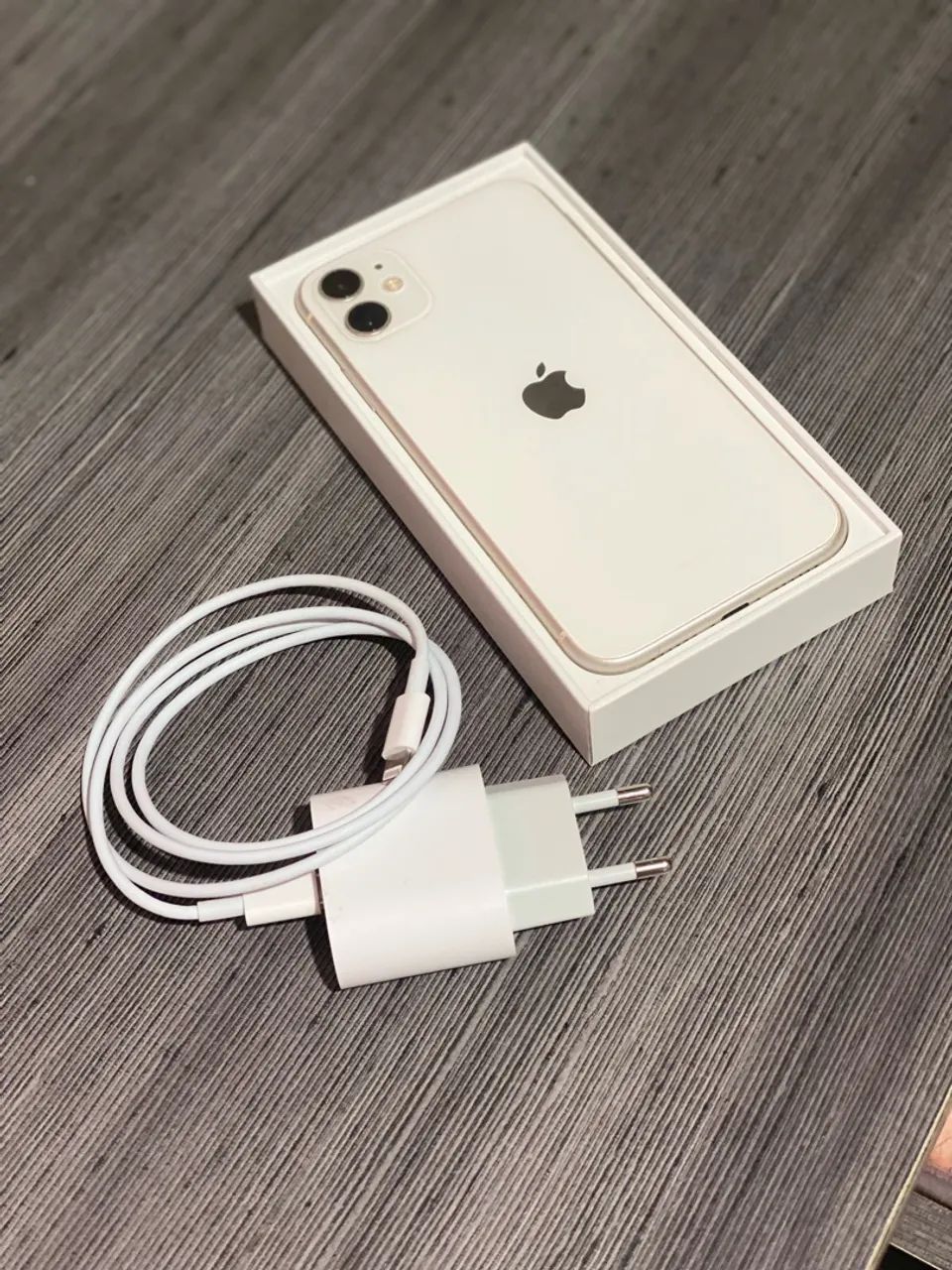 IPHONE 11 BRANCO 64GB - Celulares e Smartphones - Jardim do Prado