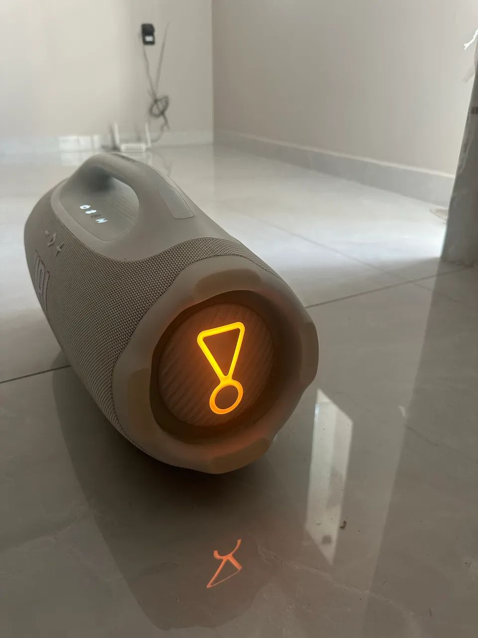 Caixa de som JBL bombox 4 nova tem nota fiscal e a caixa original  - Foto 4