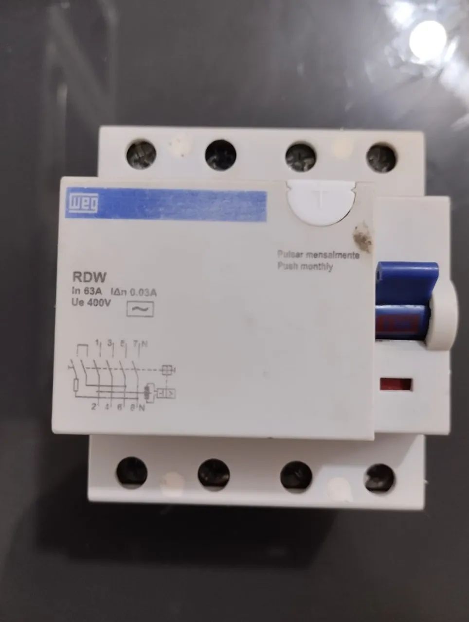 Interruptor de Fuga  D.R.  &  Dispositivo Contra Surtos Elétricos.  - Foto 5