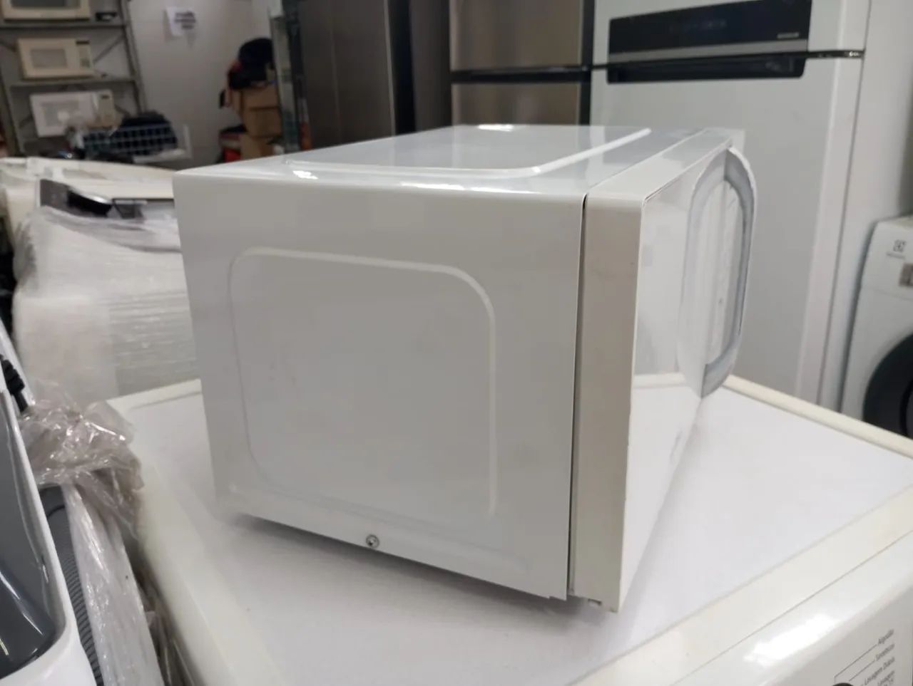 Microondas Britânia 20L 127V  - Foto 4