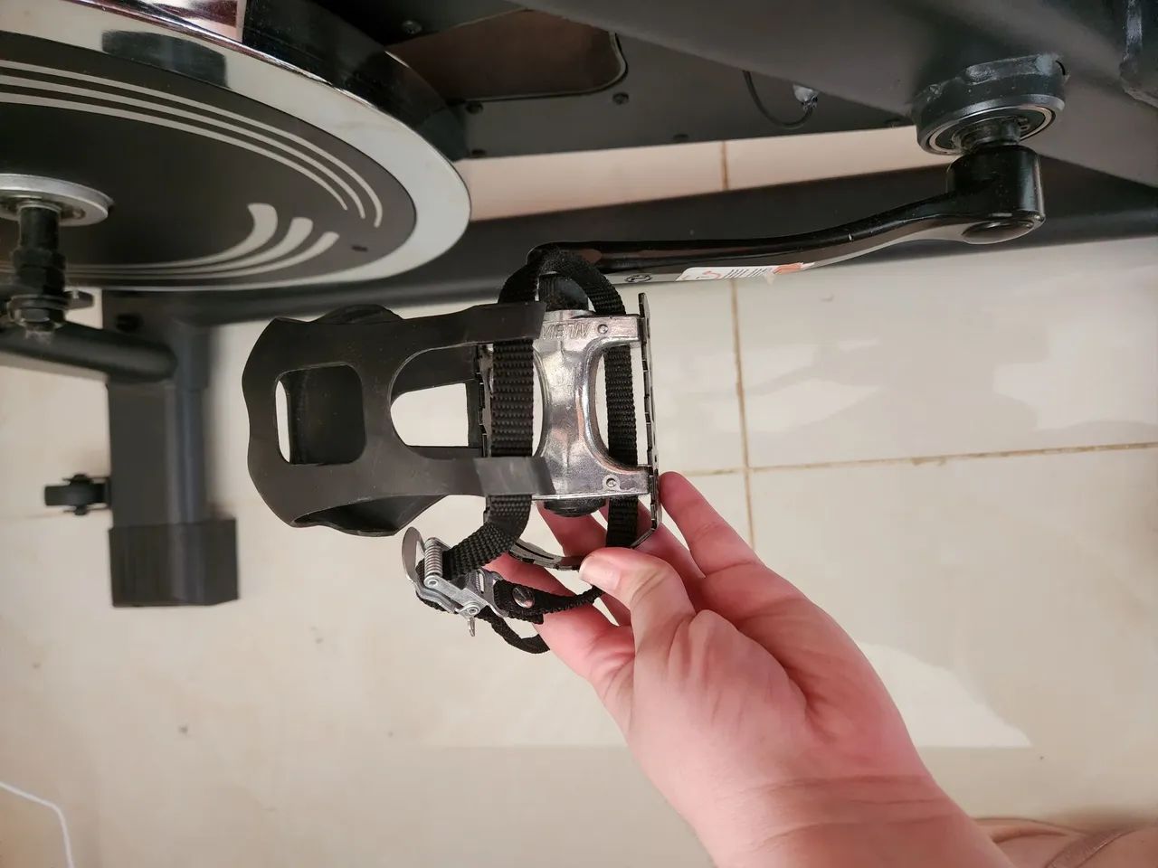 Bicicleta ergométrica Odin Fit - Foto 3
