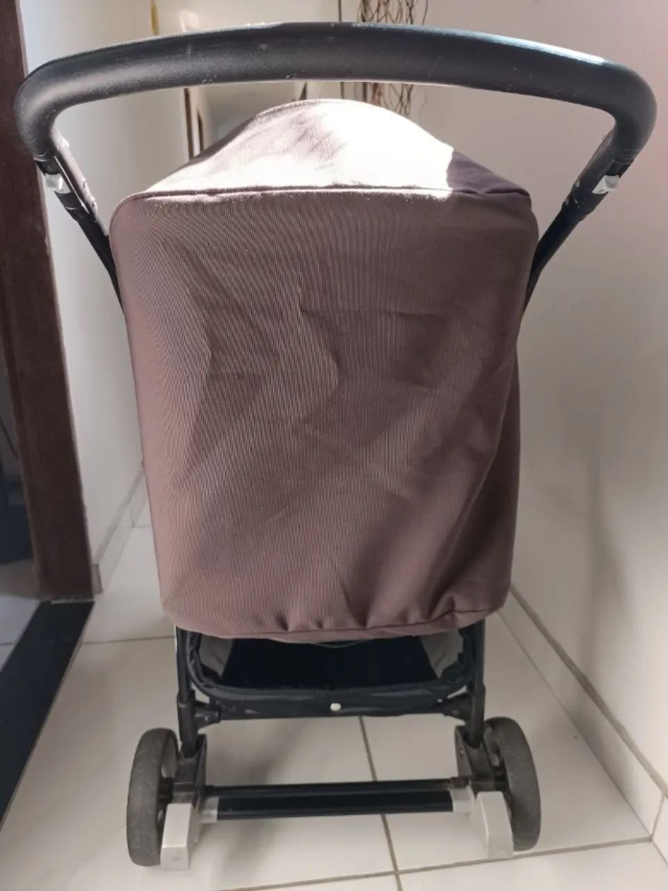 Carrinho de Bebê com Bebê Conforto Rio K Burigotto - Foto 3