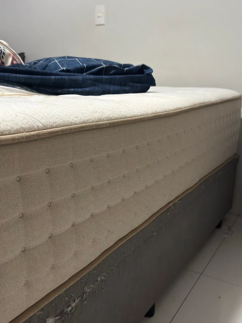 COLCHÃO QUEEN SIZE FA NASA GEL