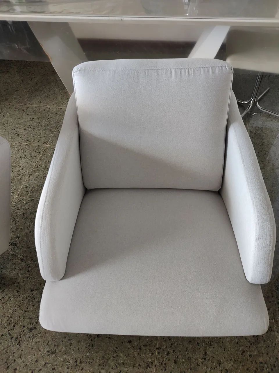 Vendo poltronas de apoio para sala de estar - Foto 2