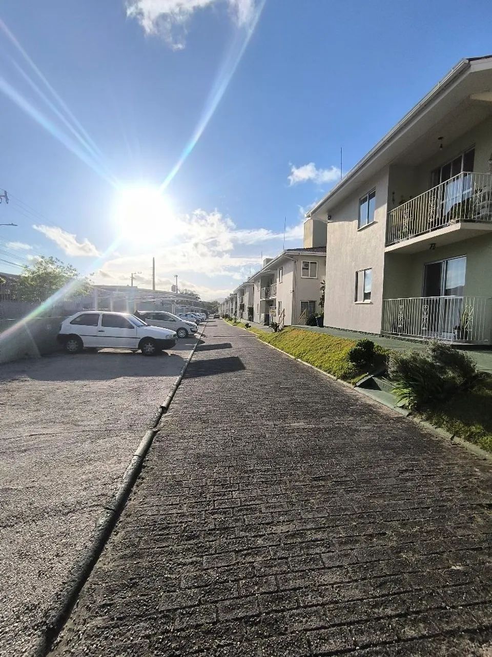 Apartamento porteira fechada( BARBADA)