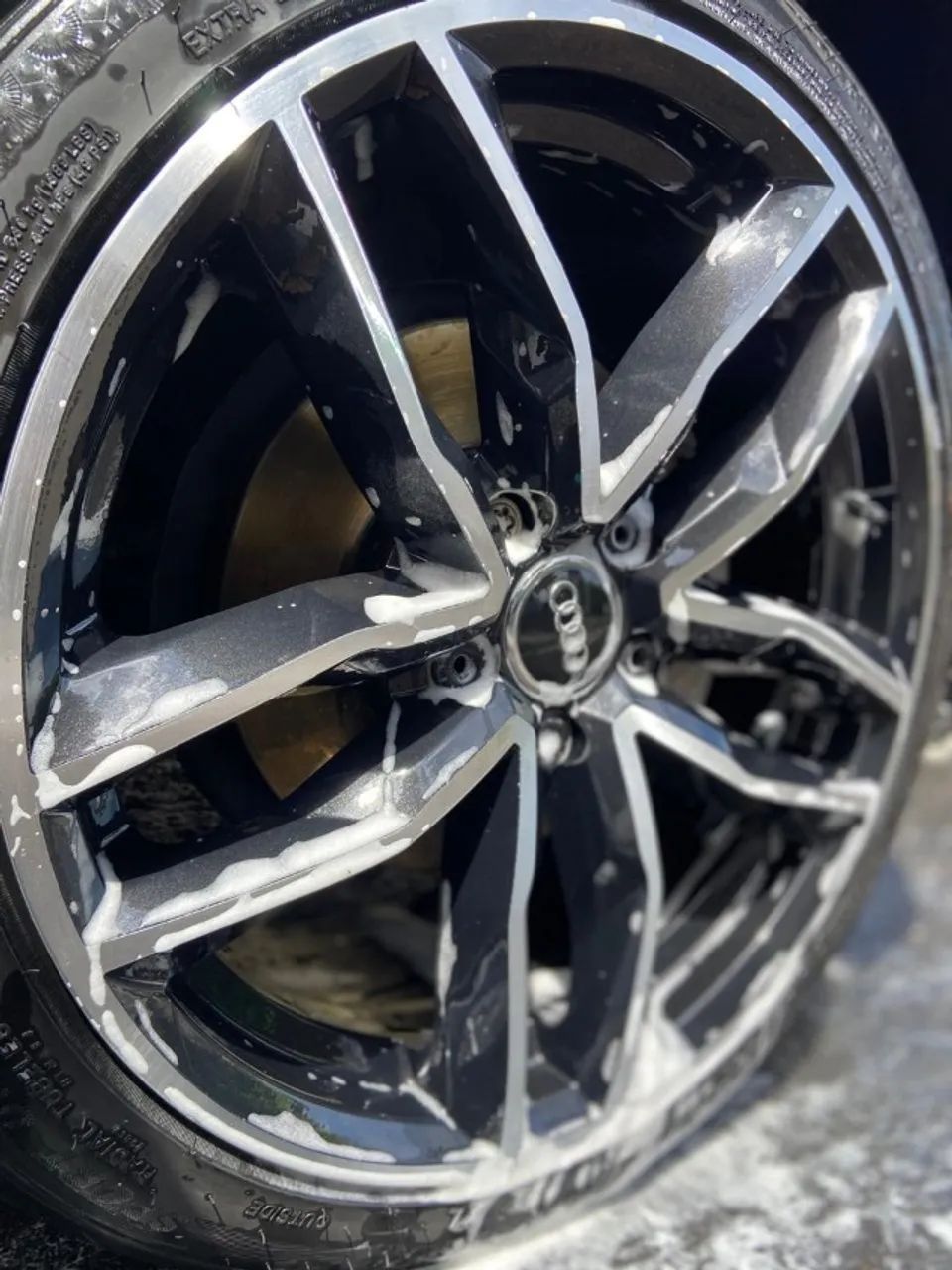 Rodas Aro 18 - Audi - RS6 Avant - Foto 2