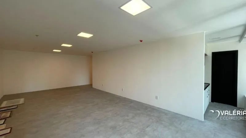 SALA COMERCIAL NA BRÁS DE AGUIAR C/ 54m² - Foto 3