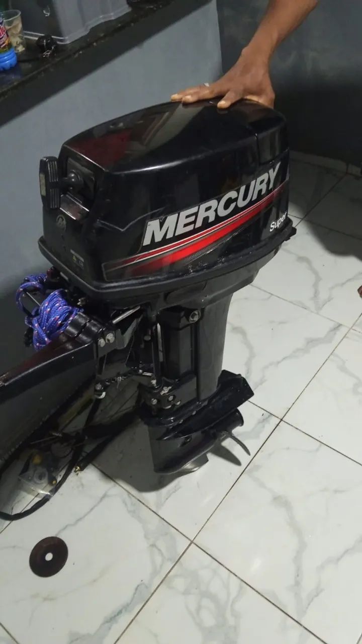 Motor de popa 