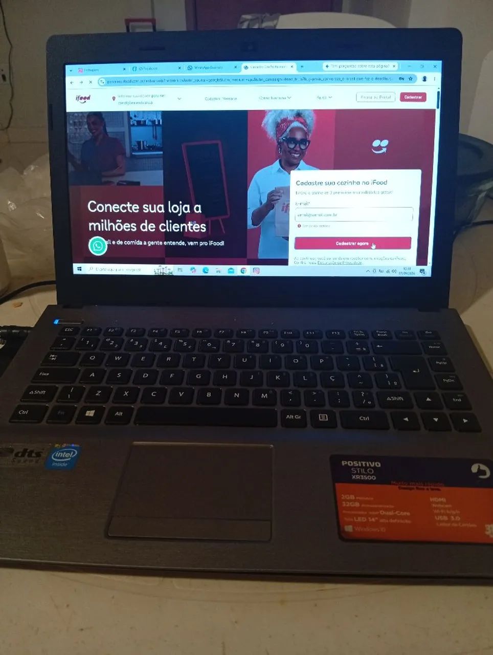 Notebook positivo 