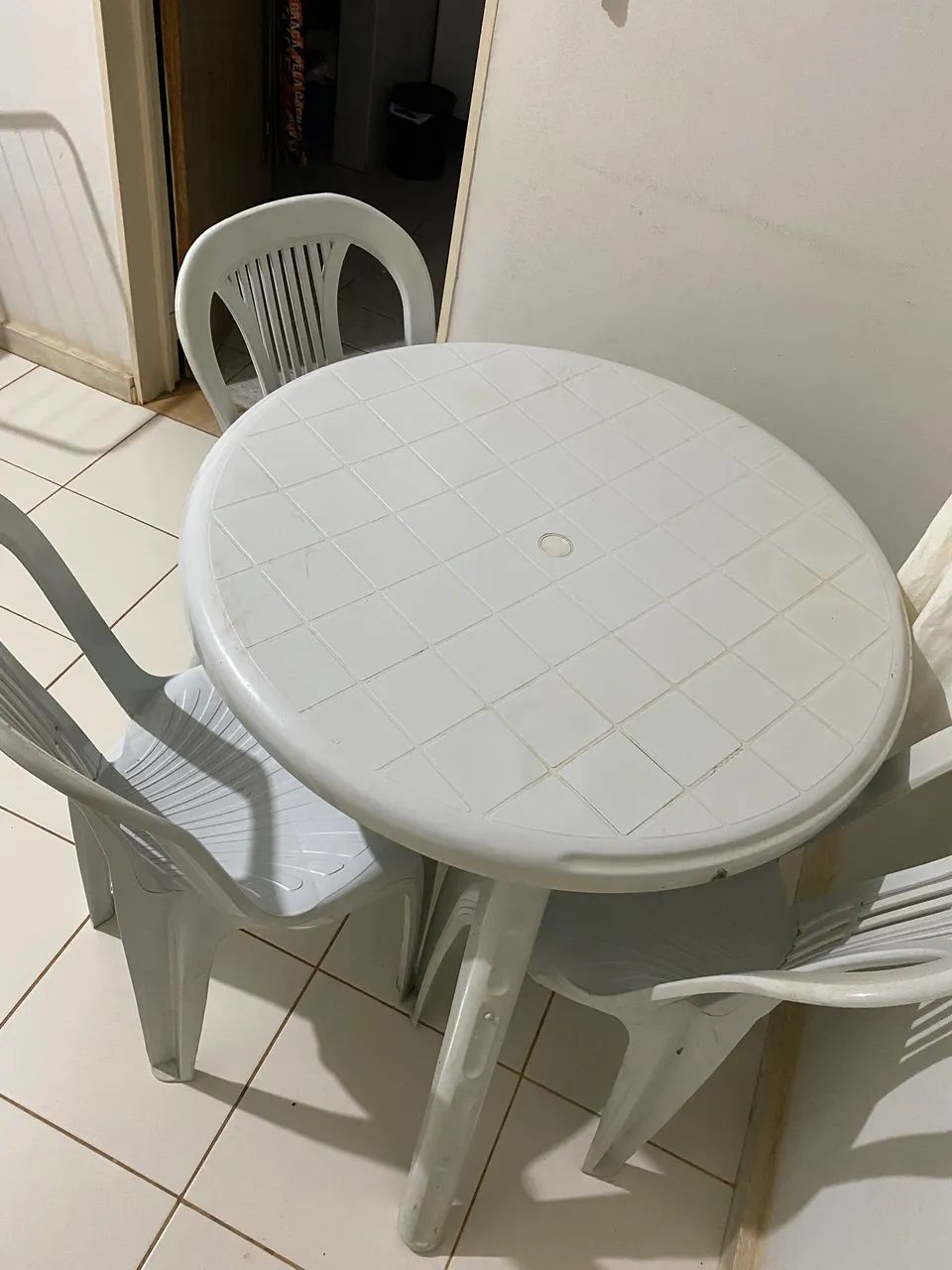 Plastic Table64985860891522120