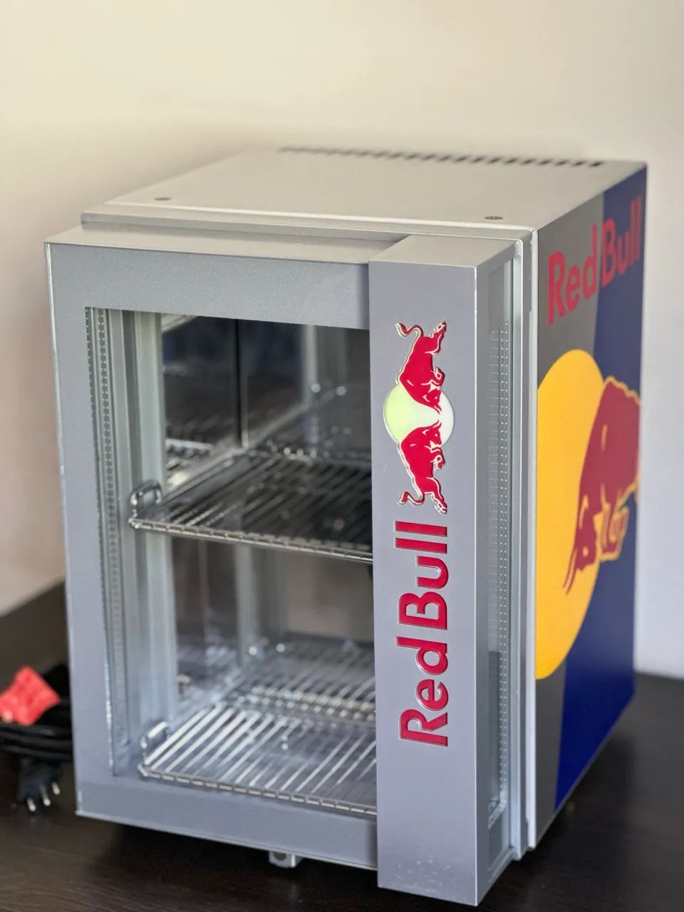 Geladeira Red Bull Original Baby Cooler 2022 | LED | Estado de