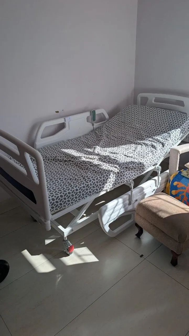 Cama hospitalar 