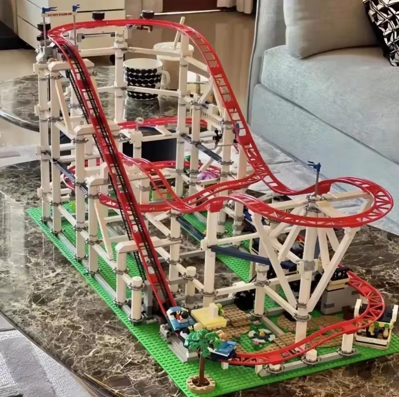 Lego original Creator Expert 10261Roller Coaster (usado) - Foto 2