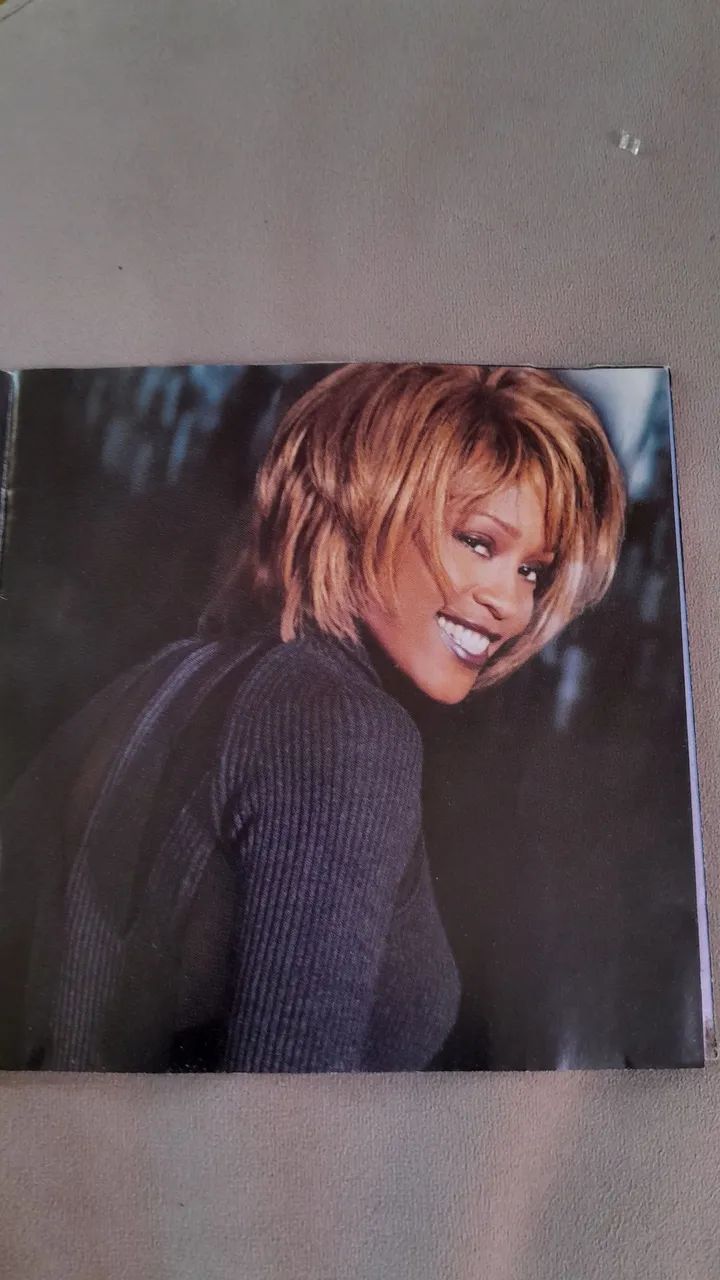Kit com 2 CDs de Whitney Houston  - Foto 5