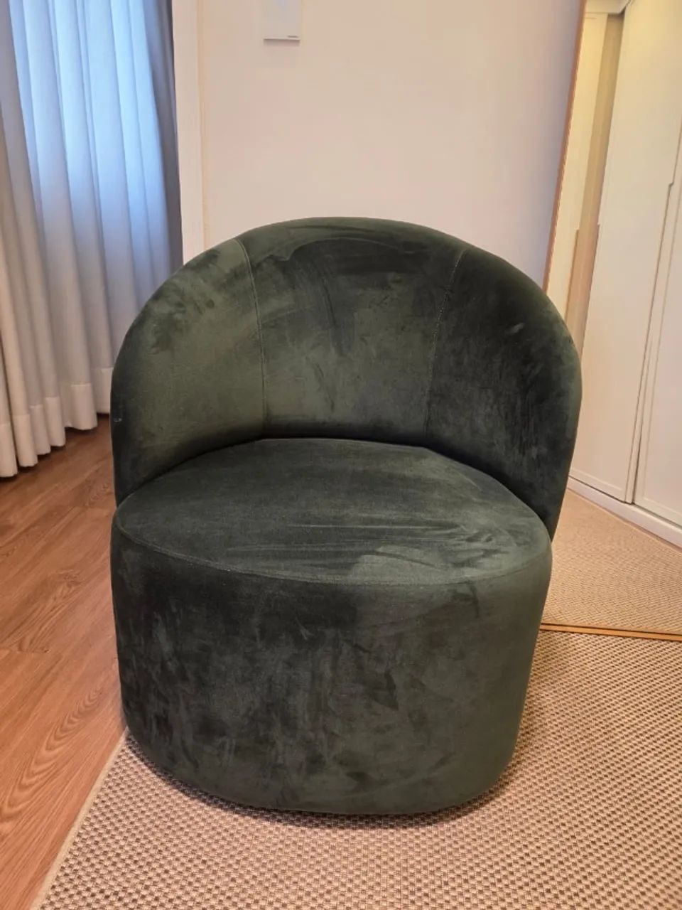 Poltrona verde organica, sem marcas de uso - Foto 3
