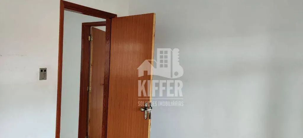 Casa à-Venda -Centro - São Gonçalo- 5 Quartos, - Foto 4