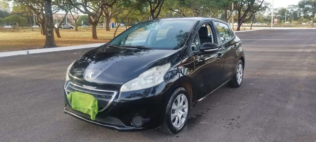 Peugeot 208 208 Active/Active Pack 1.5 Flex 8V 5p 2014