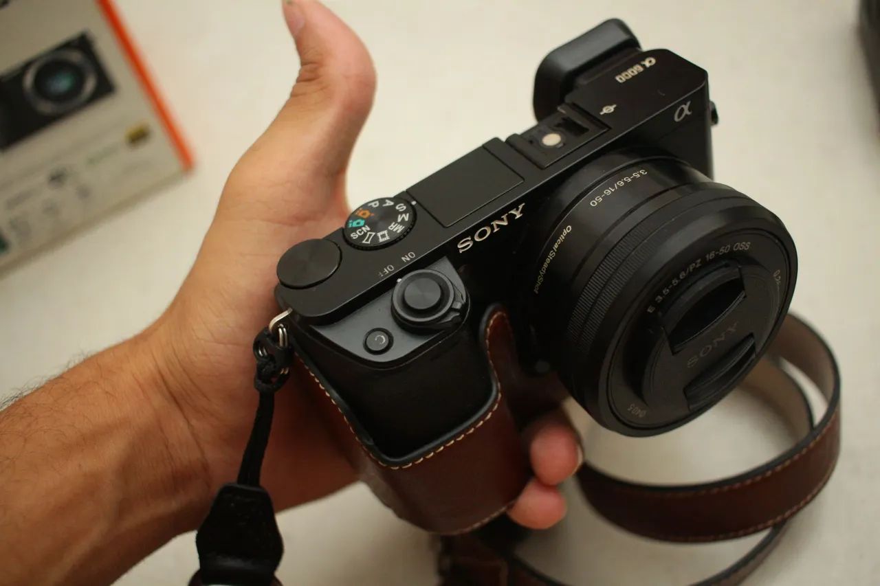 Camera Sony A6000 kit Completo - Foto 5