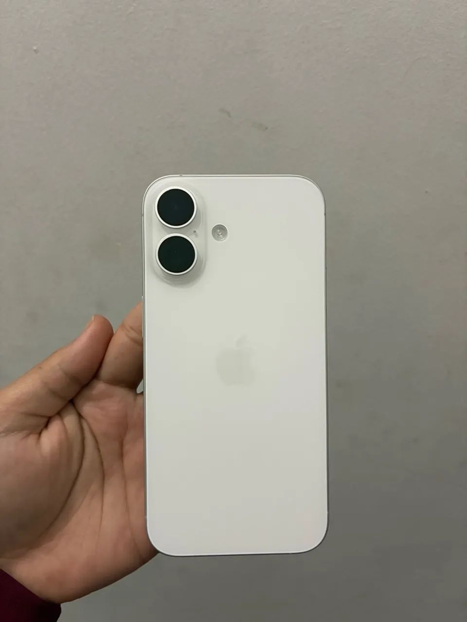 iPhone 16 R$ 4,500