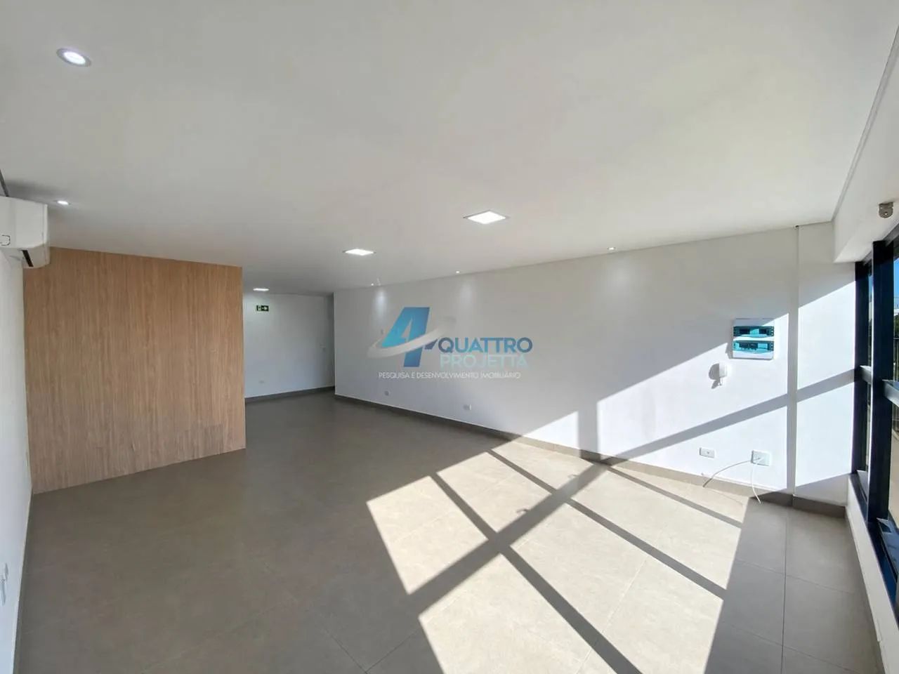 Sala Comercial para alugar com 50 m² na Rua Paranaguá - Londrina/PR
