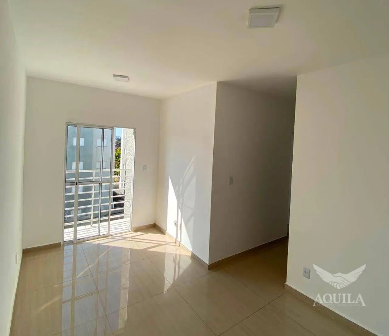 APARTAMENTO COM 2 QUARTOS NO JARDIM SIMUS SOROCABA