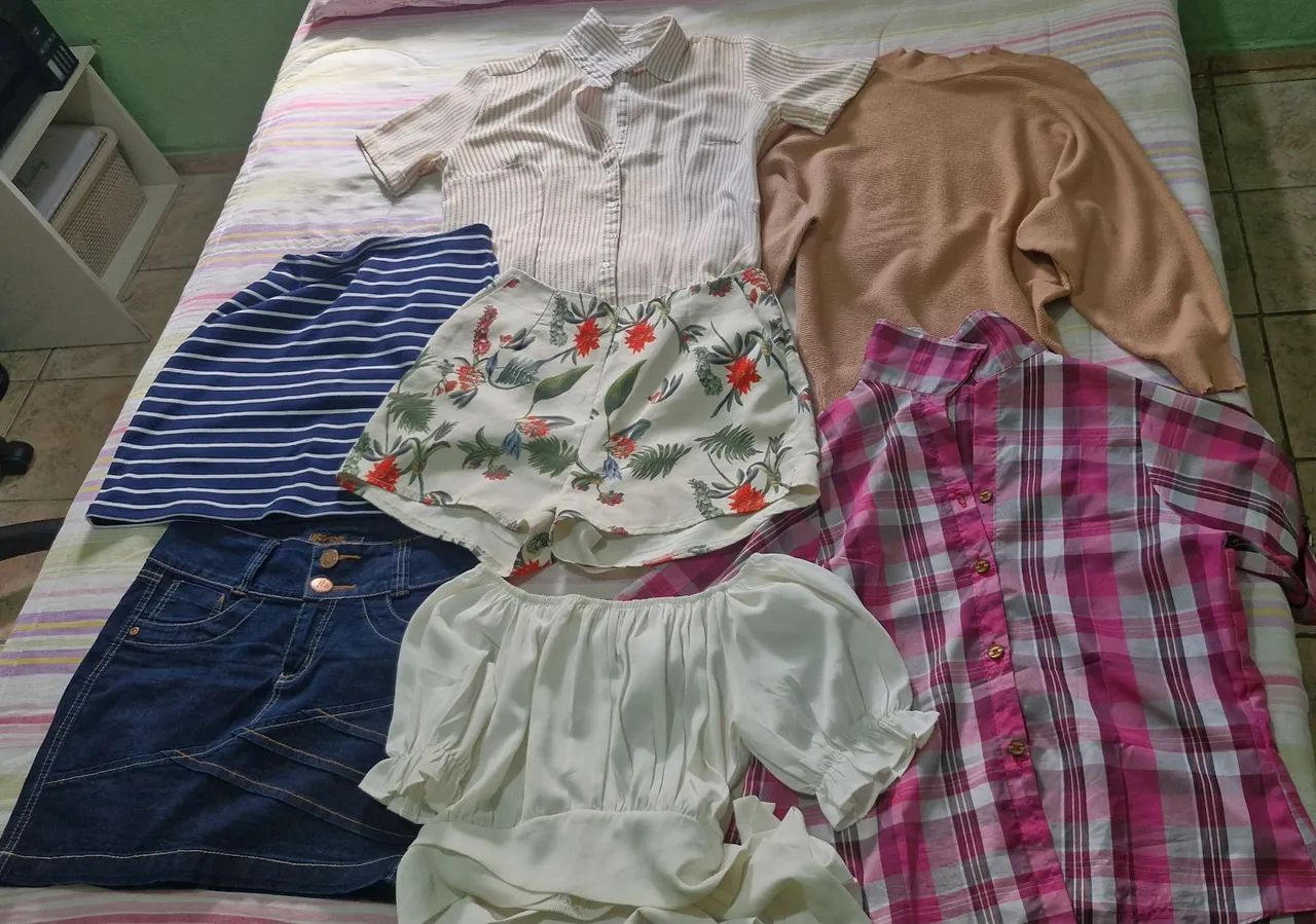 Roupas femininas M e G, 40 e 42