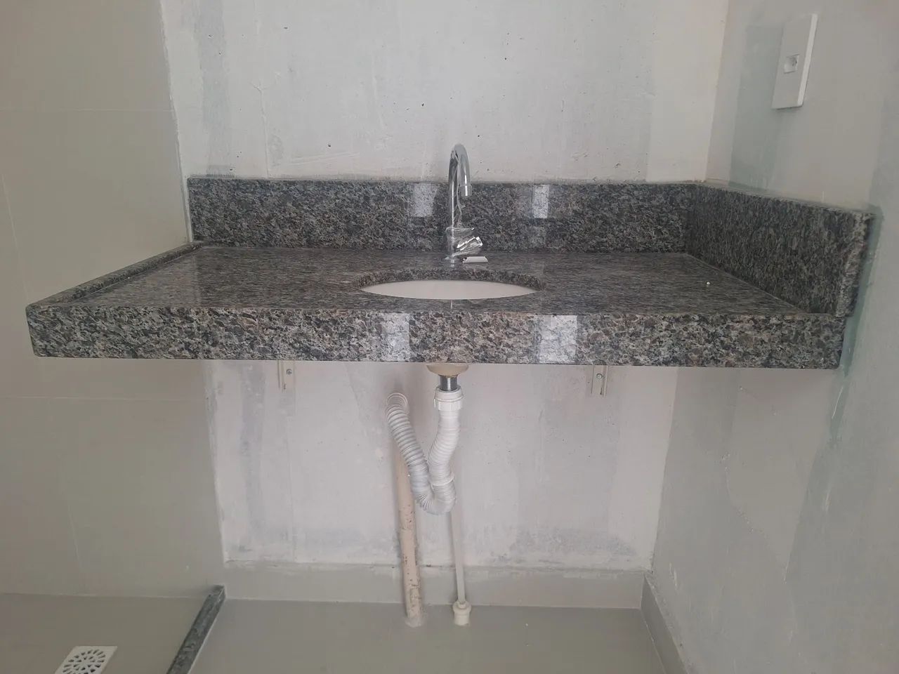 Pia de banheiro com cuba - Foto 2