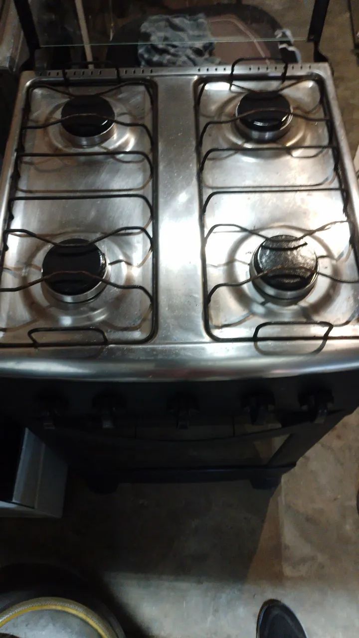 Fogão funcionando tudo não é elétrico entrega grátis  - Foto 2