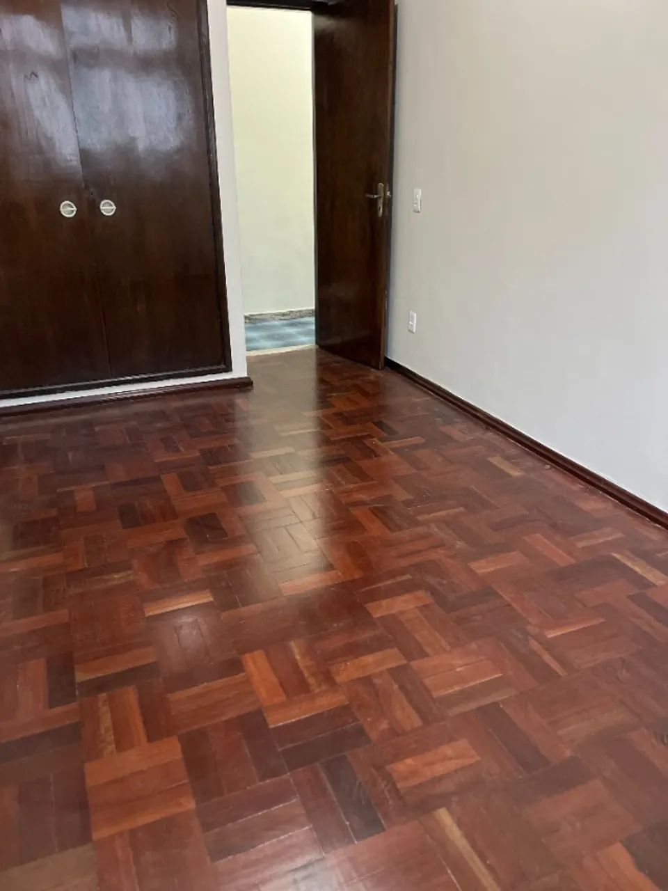 ALUGA-SE APARTAMENTO NO CENTRO - Foto 4