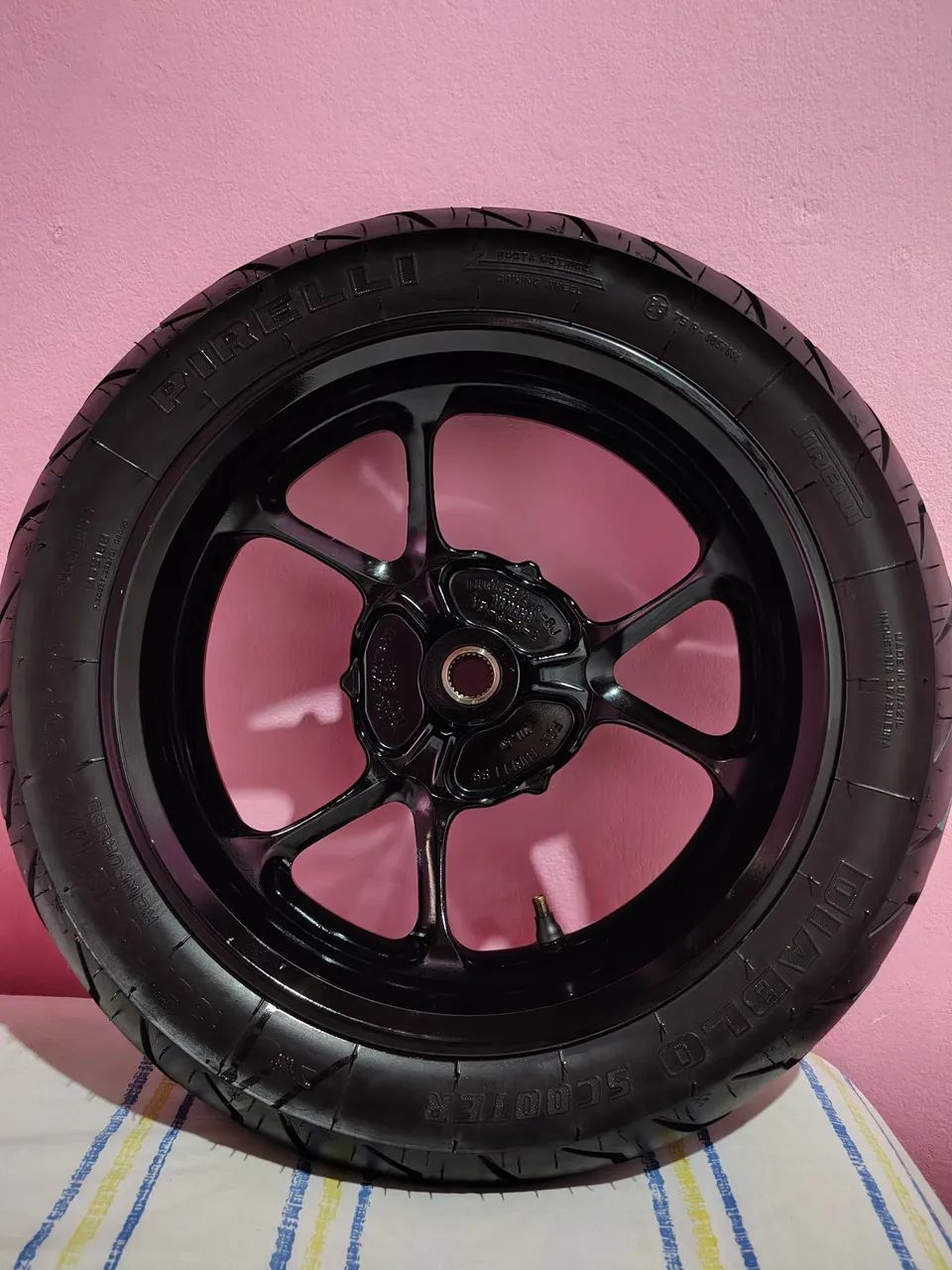 Roda nmax modelo 2023 - Foto 3