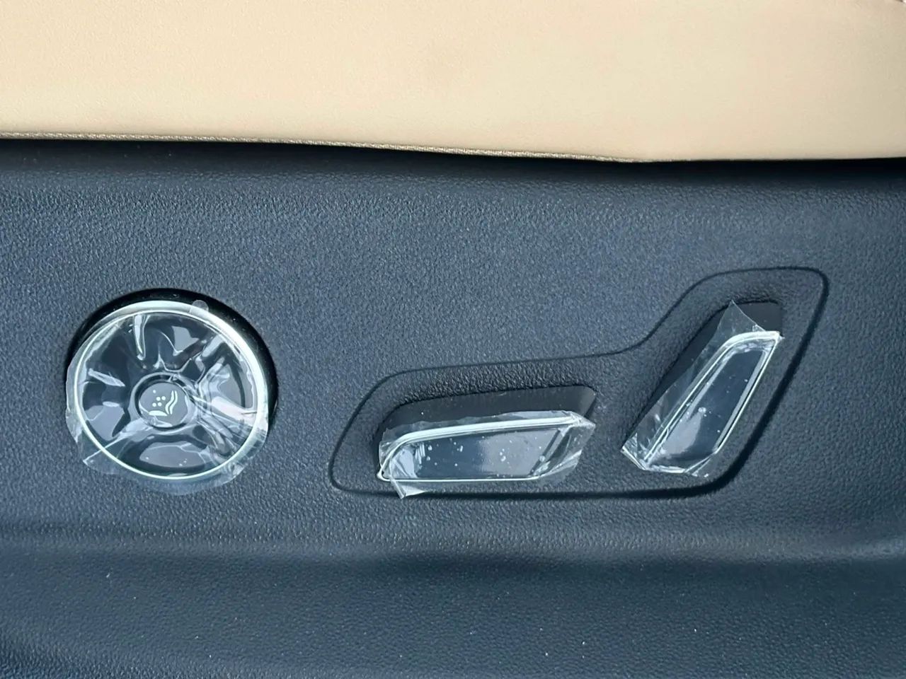 Denza B5 4WD, foto 19 de 20