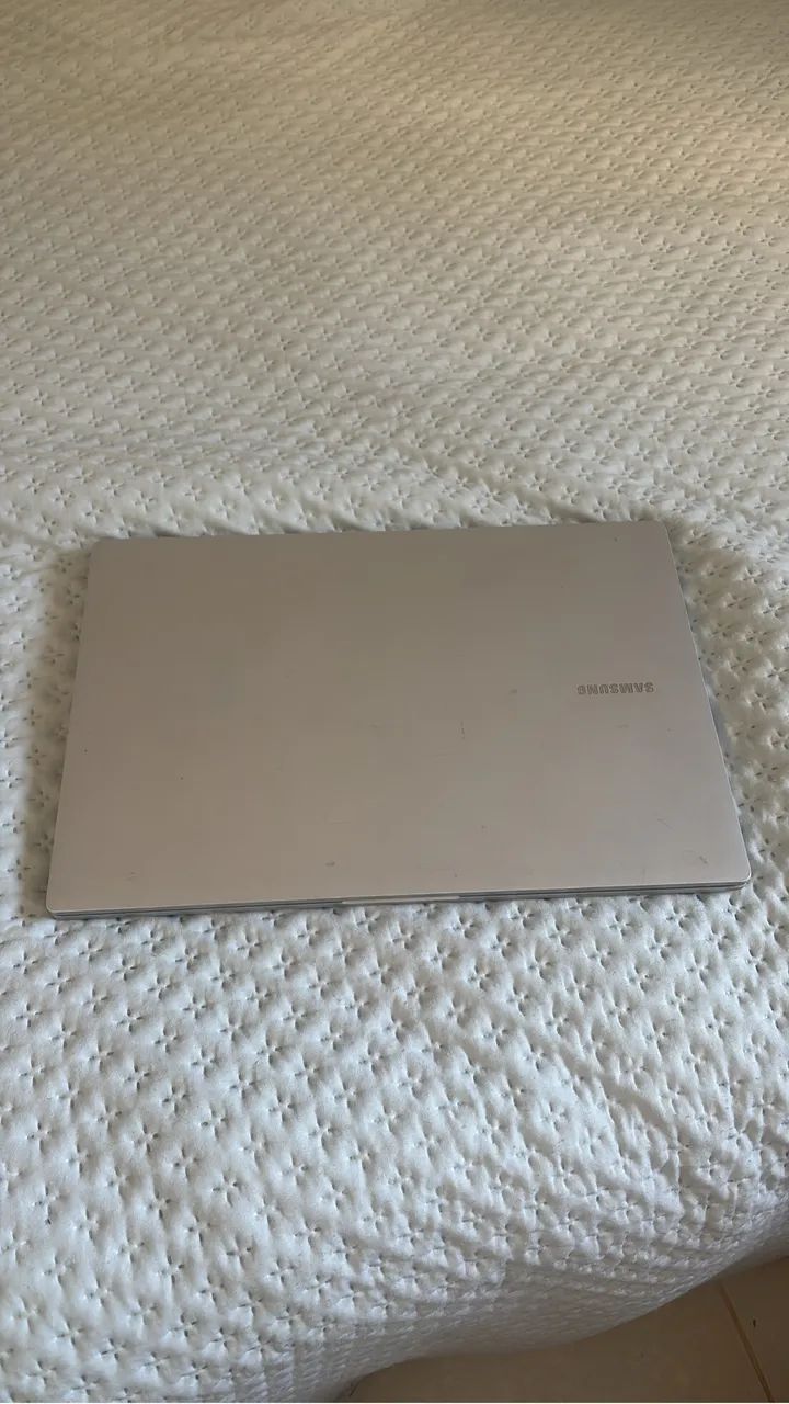Notebook Samsung book go