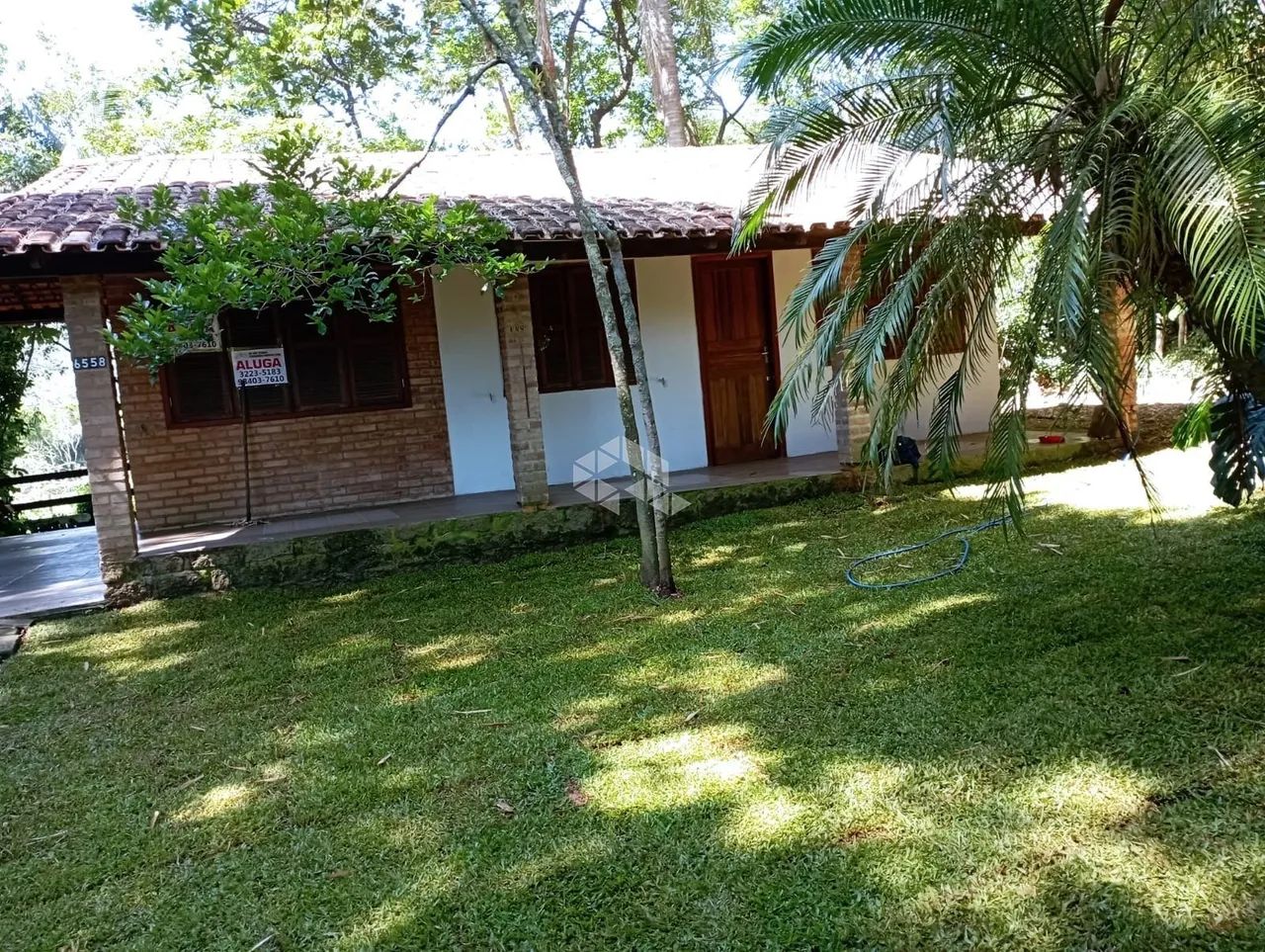 Venda de Imóvel com Duas Casas em Bairro Consolidado e preservado por normas ambientais -  - Foto 2