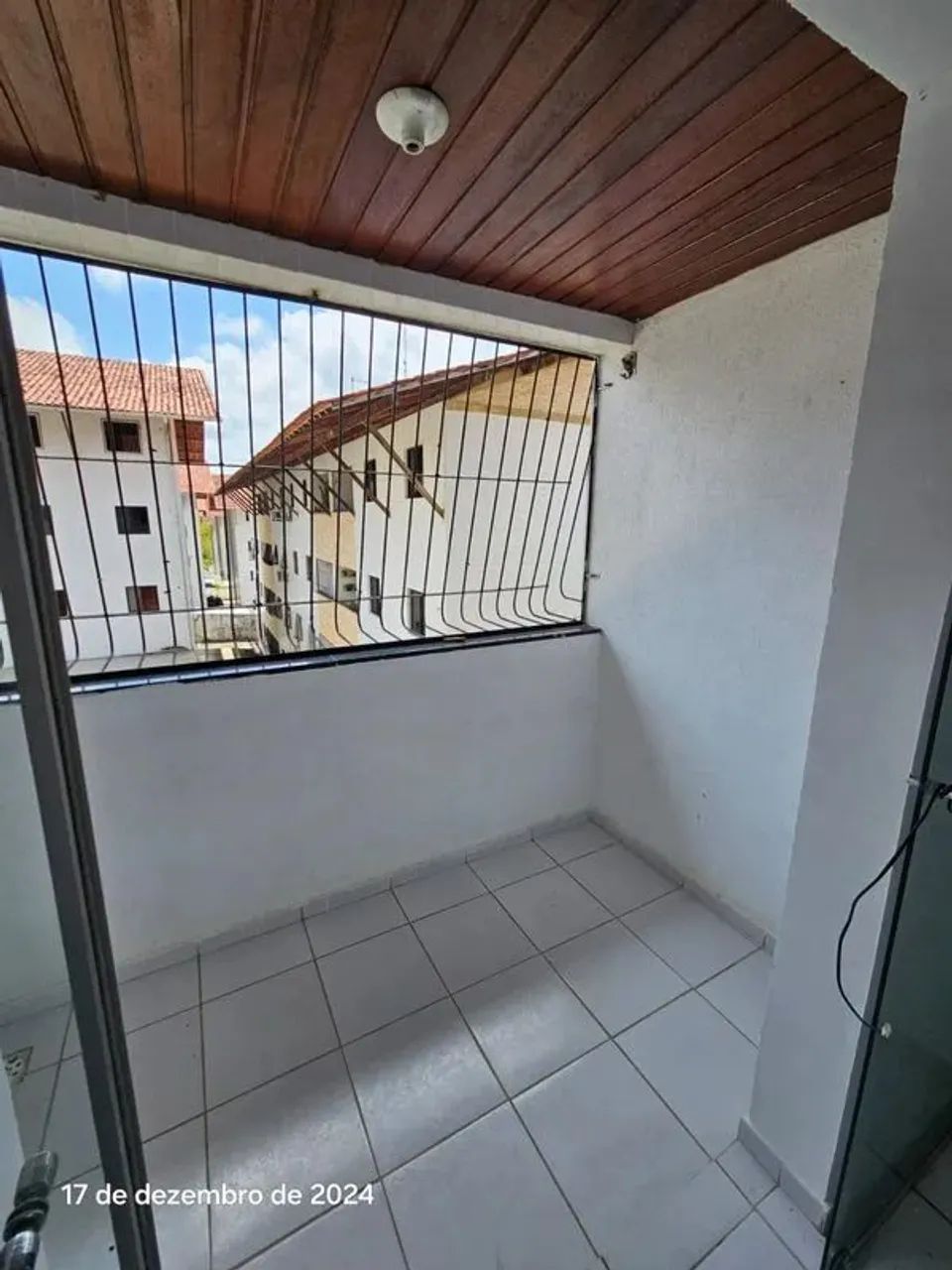 Apartamento com 2 Quarto(s) e 1 banheiro(s) para Alugar, 50 m² por R$ 899 / Mês - Foto 4