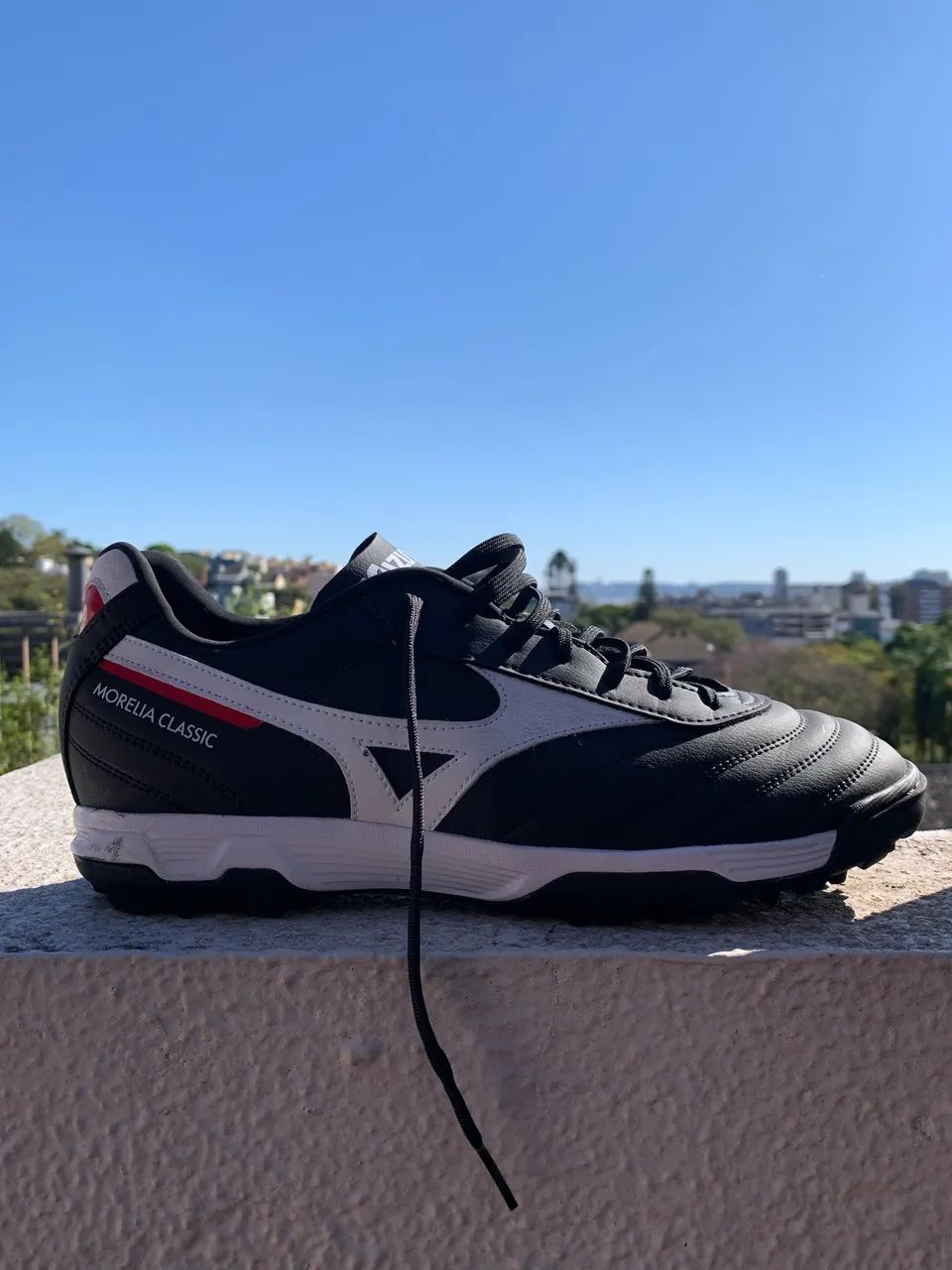 Chuteira Society Mizuno Morelia Classic AS 41 - Calçados