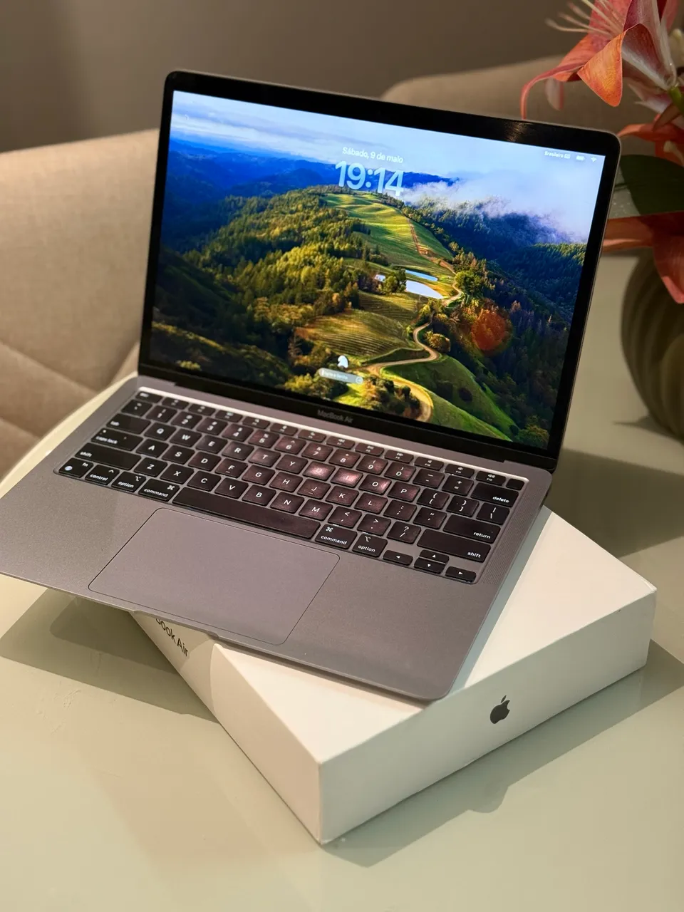 MacBook Pro 16