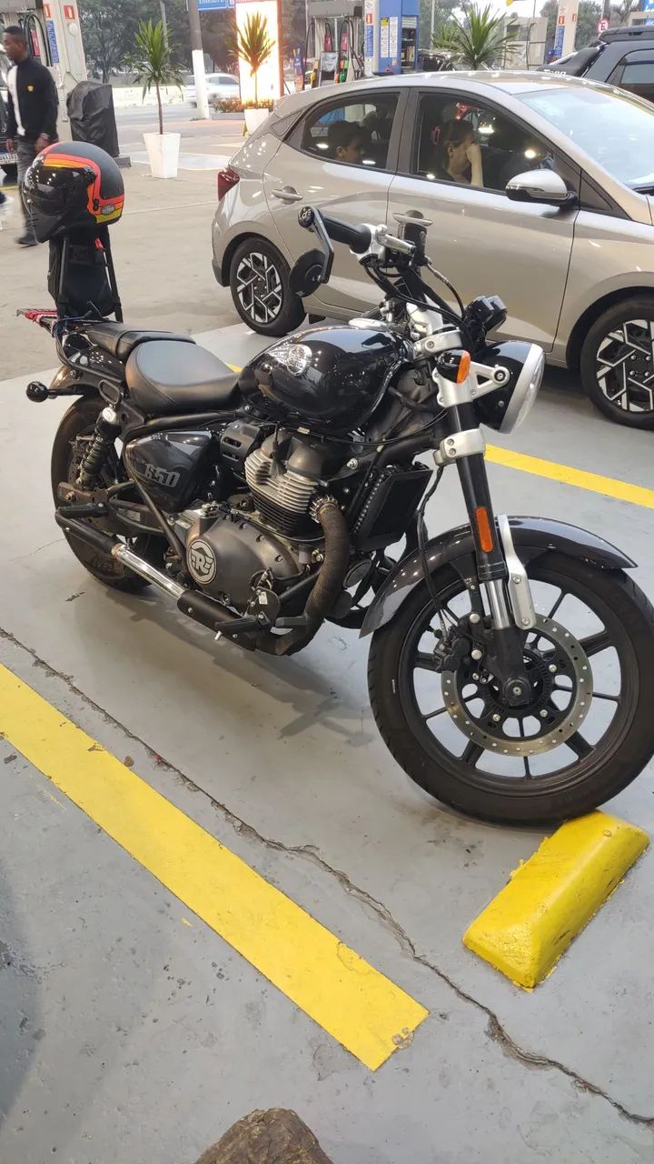 SUPER METEOR 650  - Foto 2