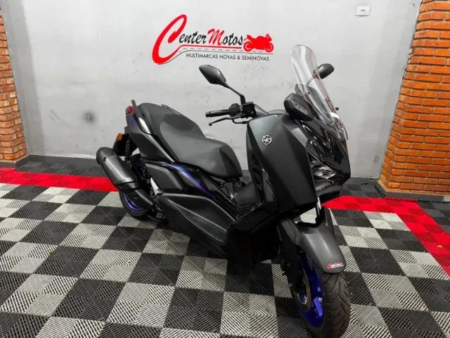 YAMAHA XMAX 300 ABS CONNECTED - Foto 4