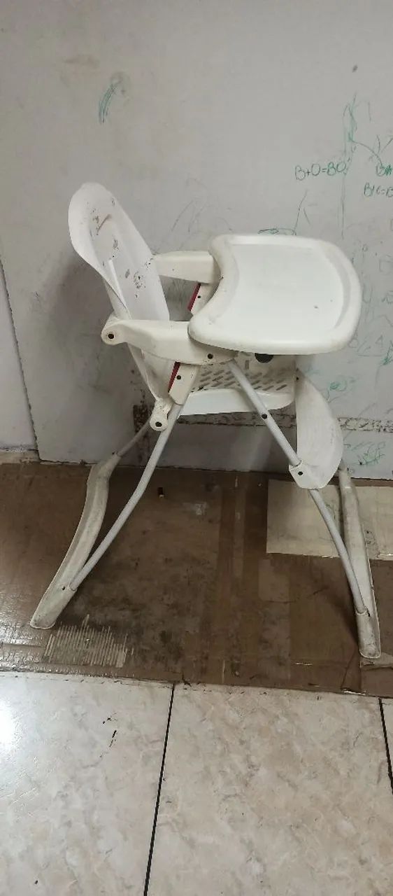 Cadeira de alimentação  - Foto 3