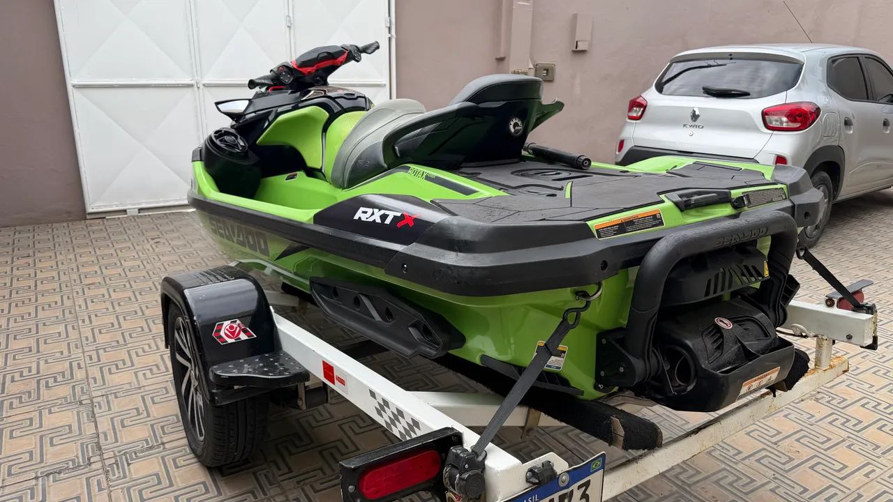 Jetski Seadoo 300 com carrocinha  - Foto 5