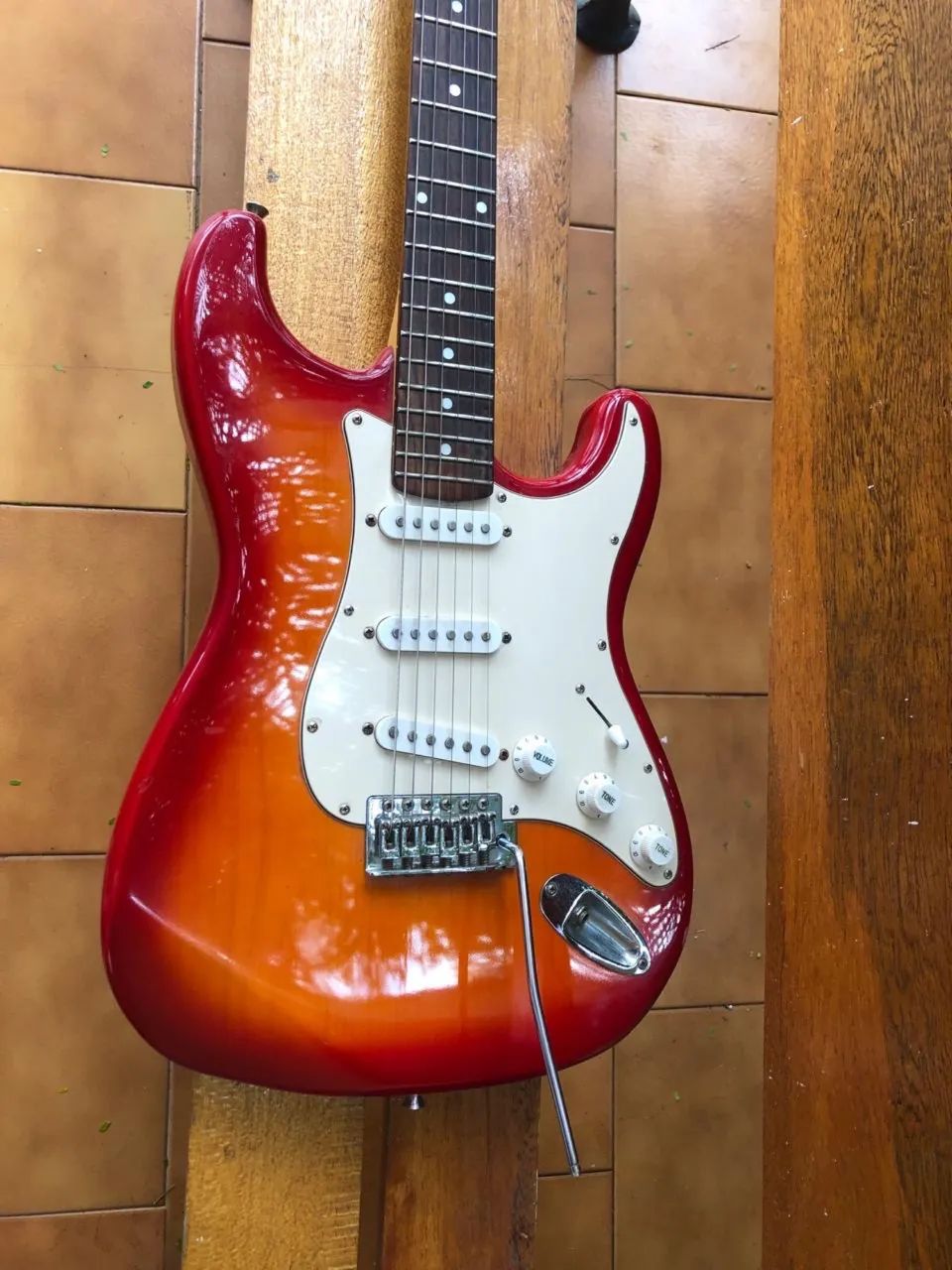 GUITARRA CONDOR  - Foto 5