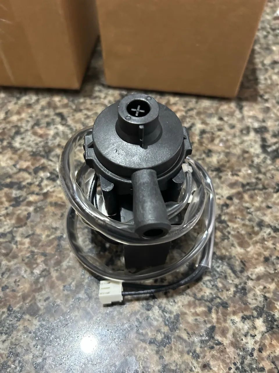 2 bombas de dreno 220v - 12w - Foto 2